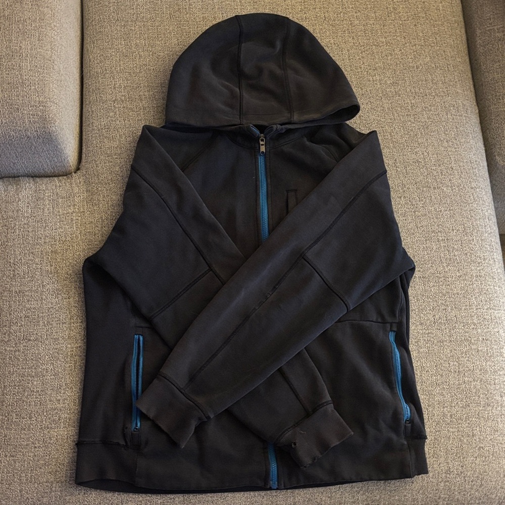 Men's dark blue Lululemon Hooded Zip-Up